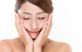 小顔になりたい人～